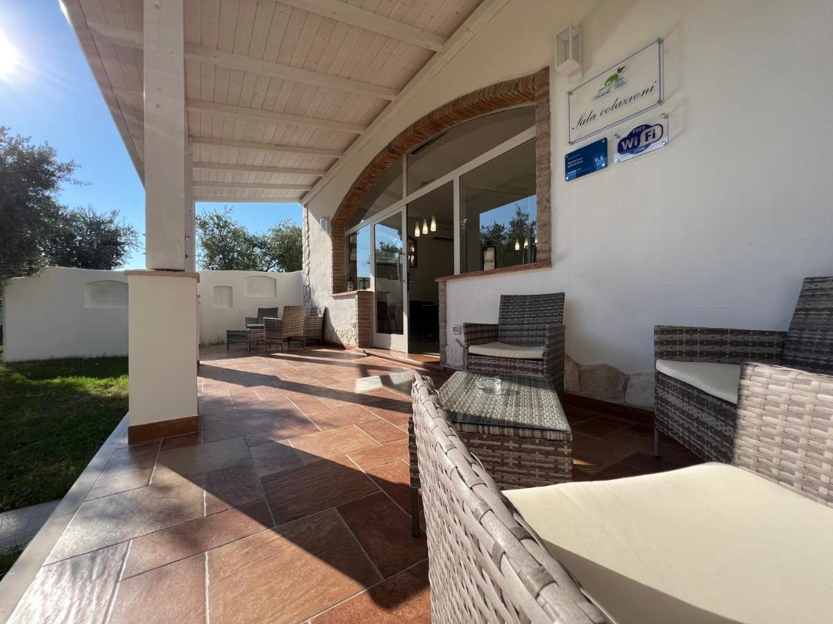 Agriturismo Antichi Ulivi Mattinata Bagian luar foto