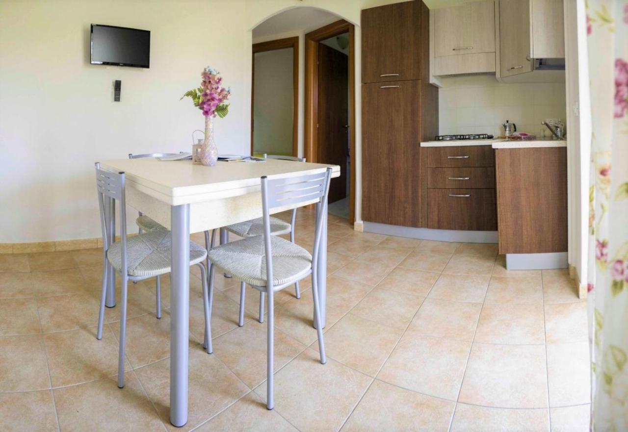 Agriturismo Antichi Ulivi Mattinata Bagian luar foto